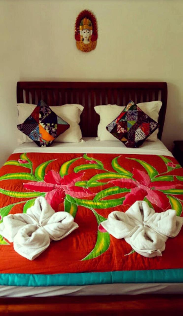 Pondok Ayu Homestay Убуд Екстериор снимка